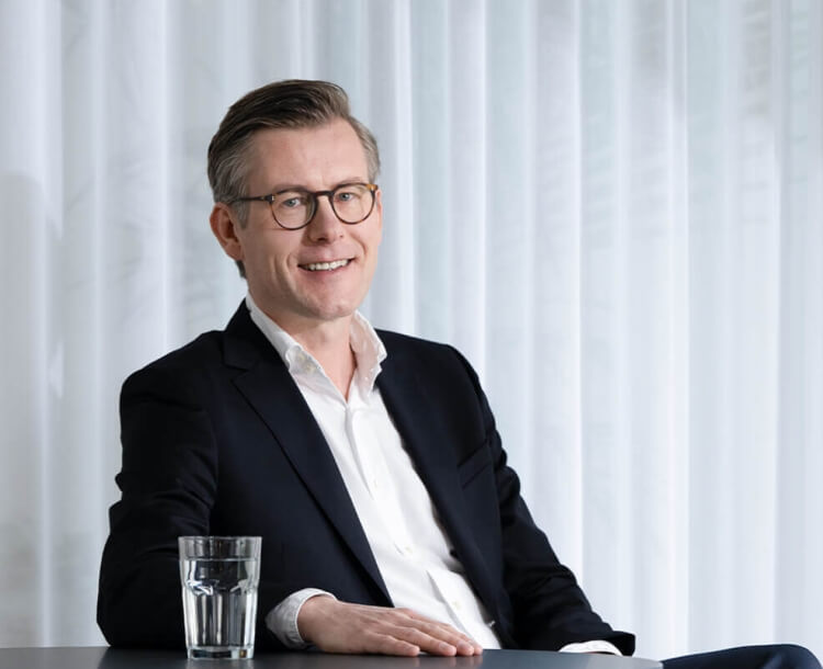 Wie aus alten Büros bezahlbare Wohnungen werden